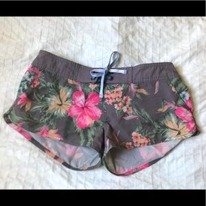Ripcurl floral board shorts